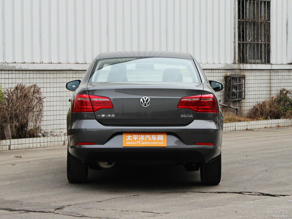 柏林灰寶來(lái)整車(chē)外觀外觀圖片
