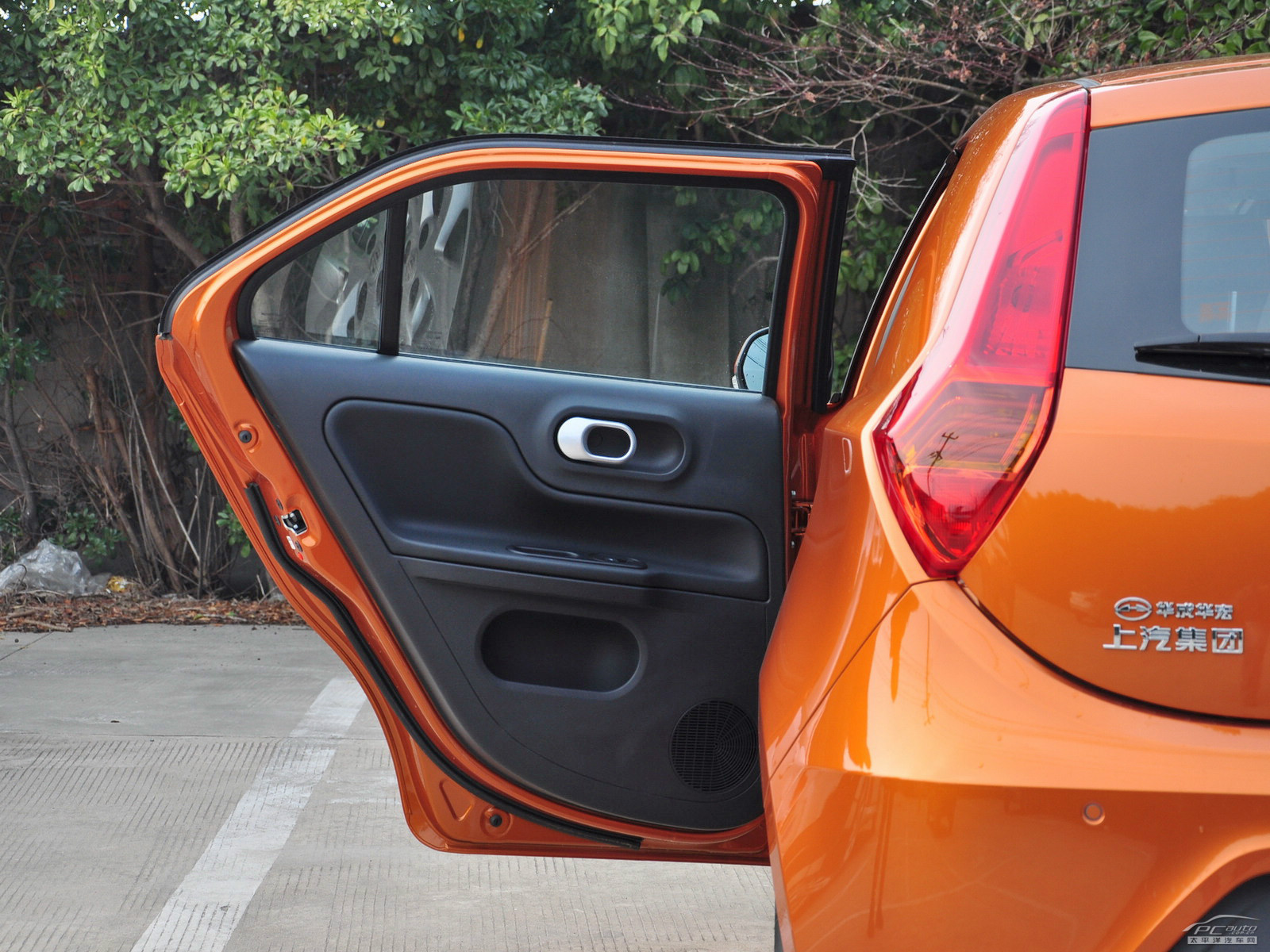 名爵3內(nèi)飾高清大圖