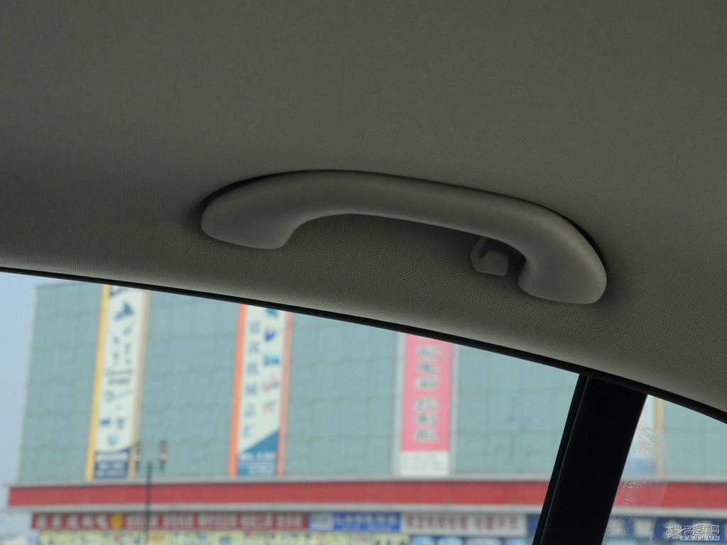 幻影黑寶來車廂內(nèi)飾圖片