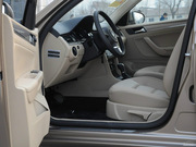 2014款 1.6L 自動(dòng)舒適型 2014款 1.6L 自動(dòng)舒適型