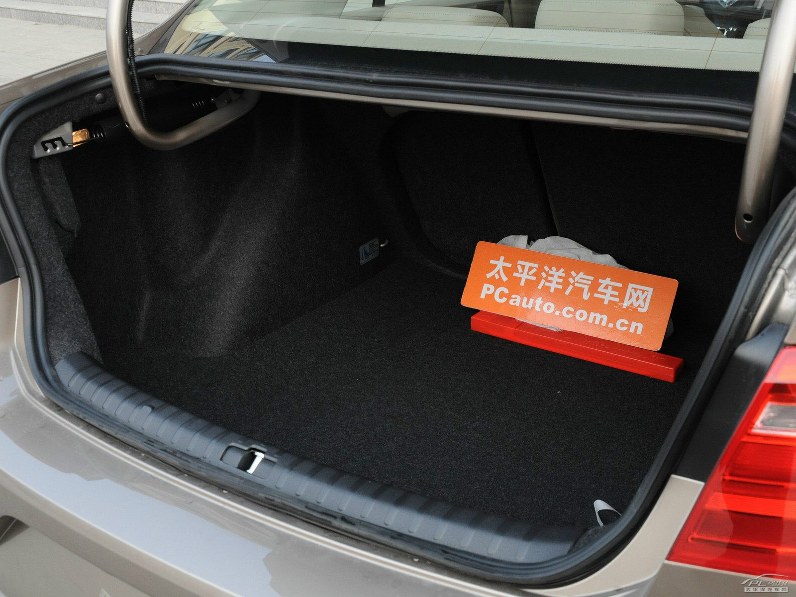 寶來空間高清大圖