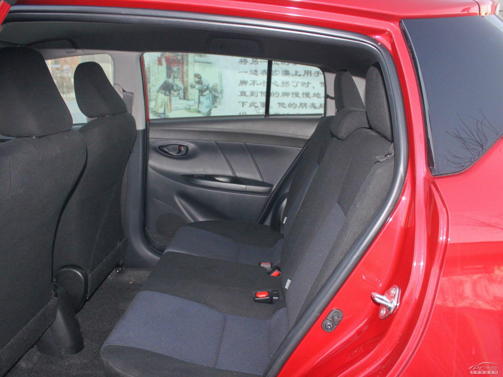 YARiS L 致炫空間高清大圖