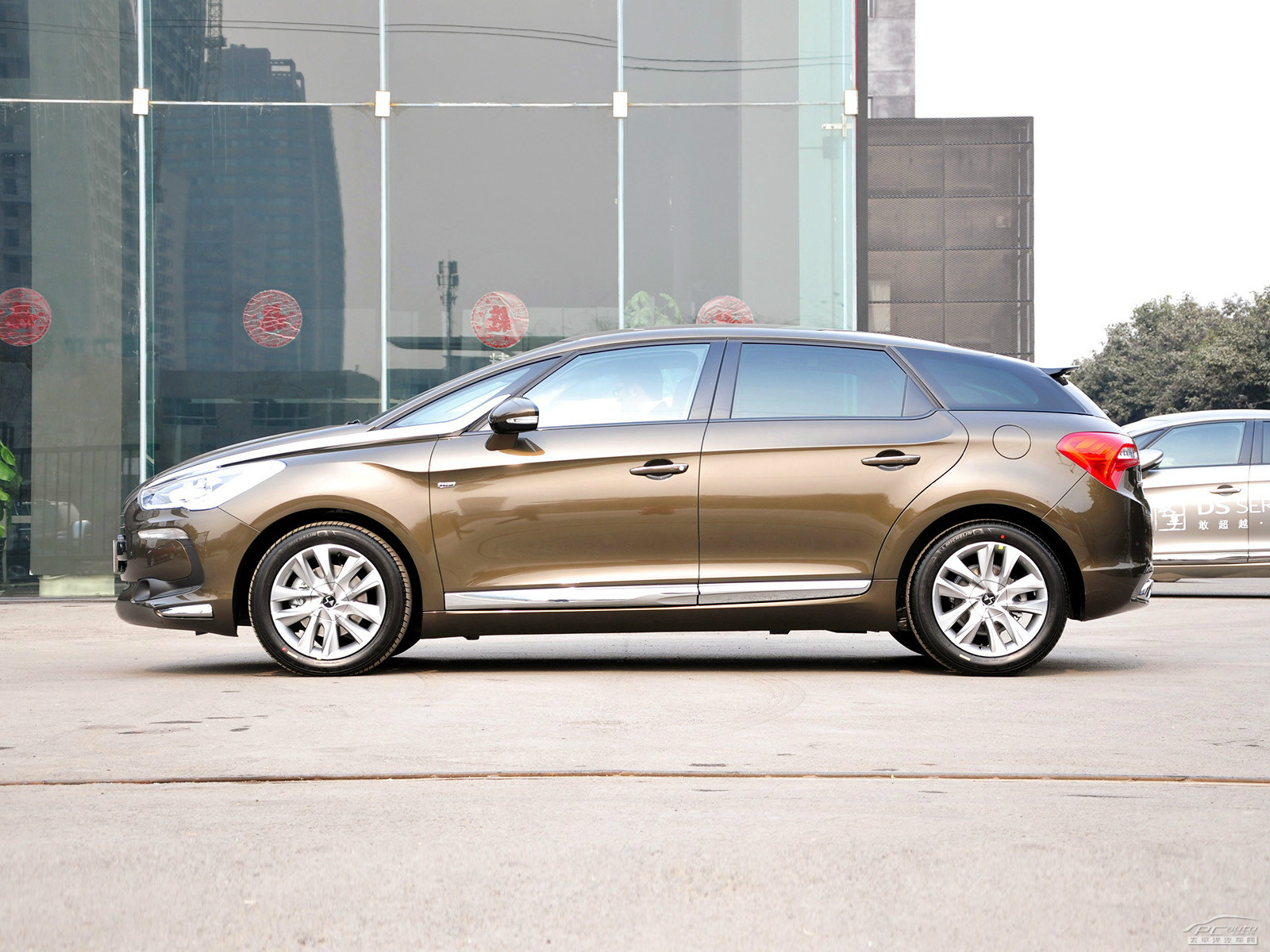 DS 5外觀高清大圖