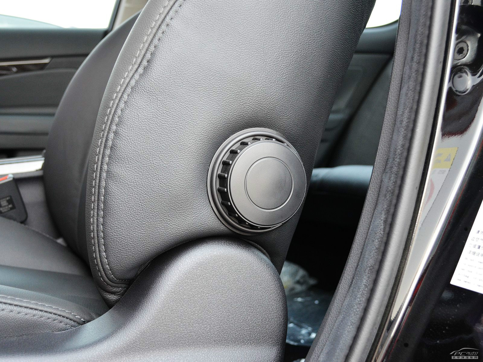 睿騁內(nèi)飾高清大圖