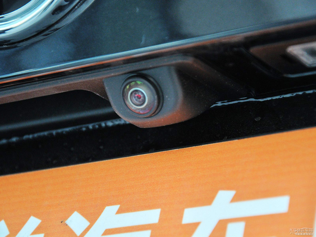 炭黑寶馬X5(進口)車尾外觀圖片