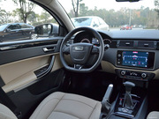 2014款 三廂 1.6T 自動致臻型 2014款 三廂 1.6T 自動致臻型