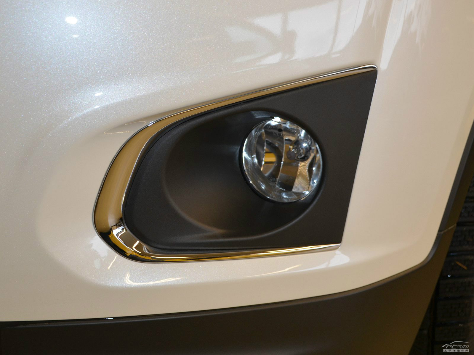 雪佛蘭Trax外觀高清大圖