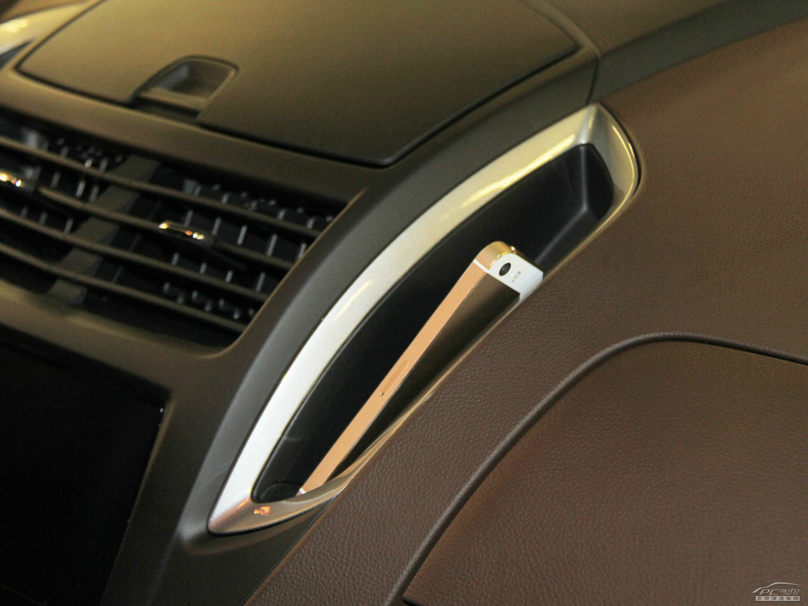 雪佛蘭Trax空間高清大圖