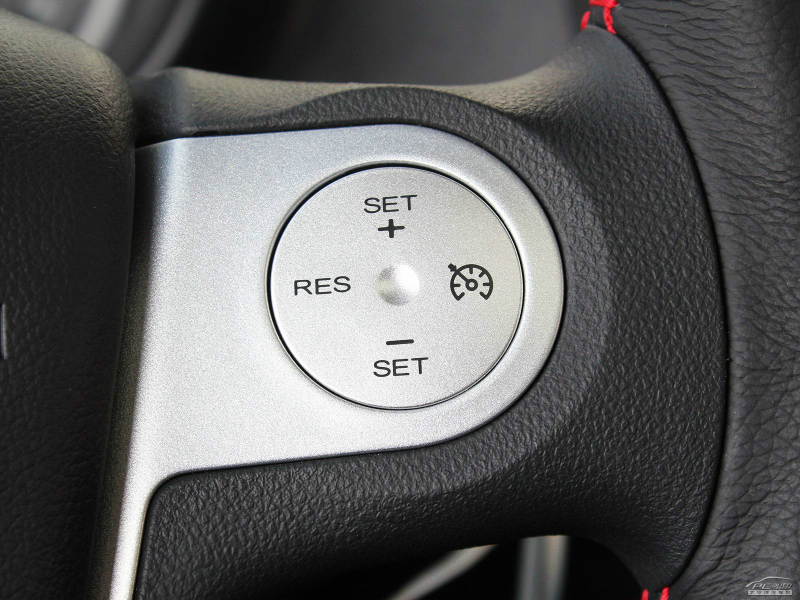 名爵3內(nèi)飾高清大圖