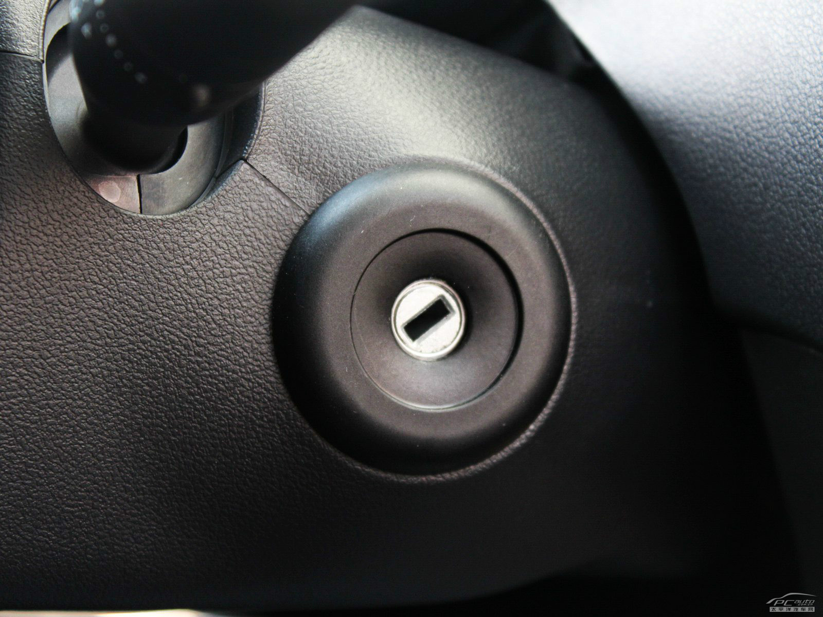 名爵3內(nèi)飾高清大圖