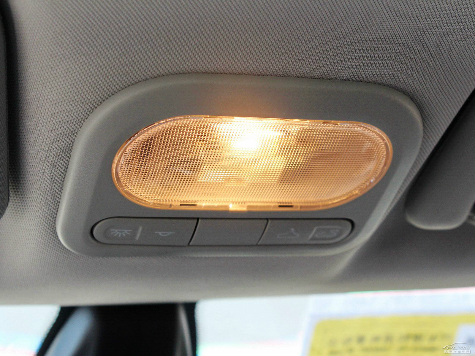 名爵3內(nèi)飾高清大圖