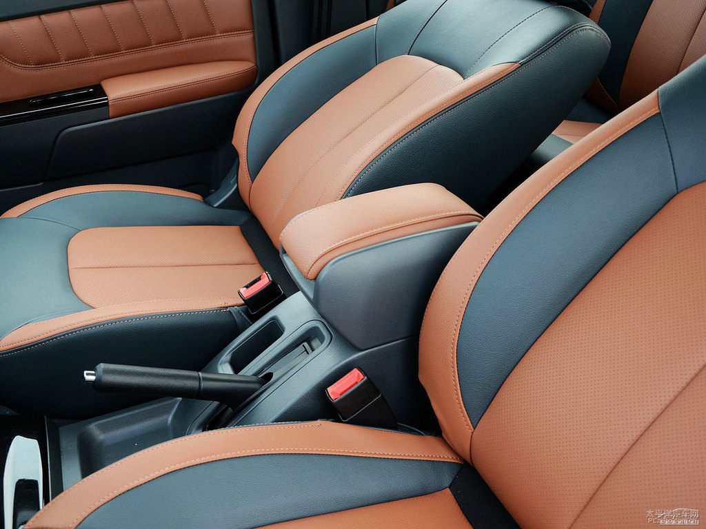 ɫL(fng)E5΃(ni)DƬ