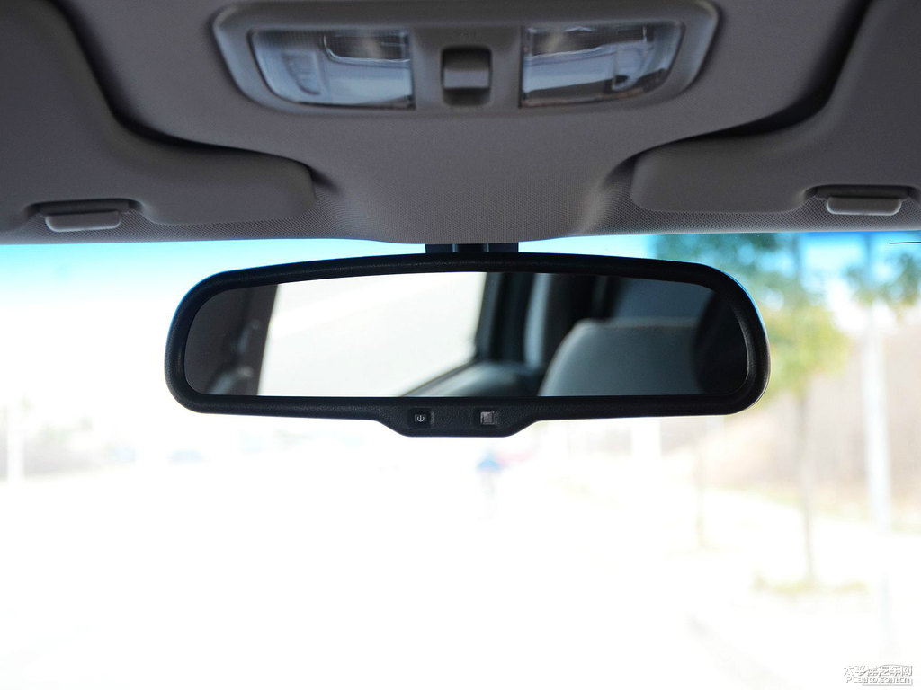 ɫL(fng)E5܇(ni)DƬ