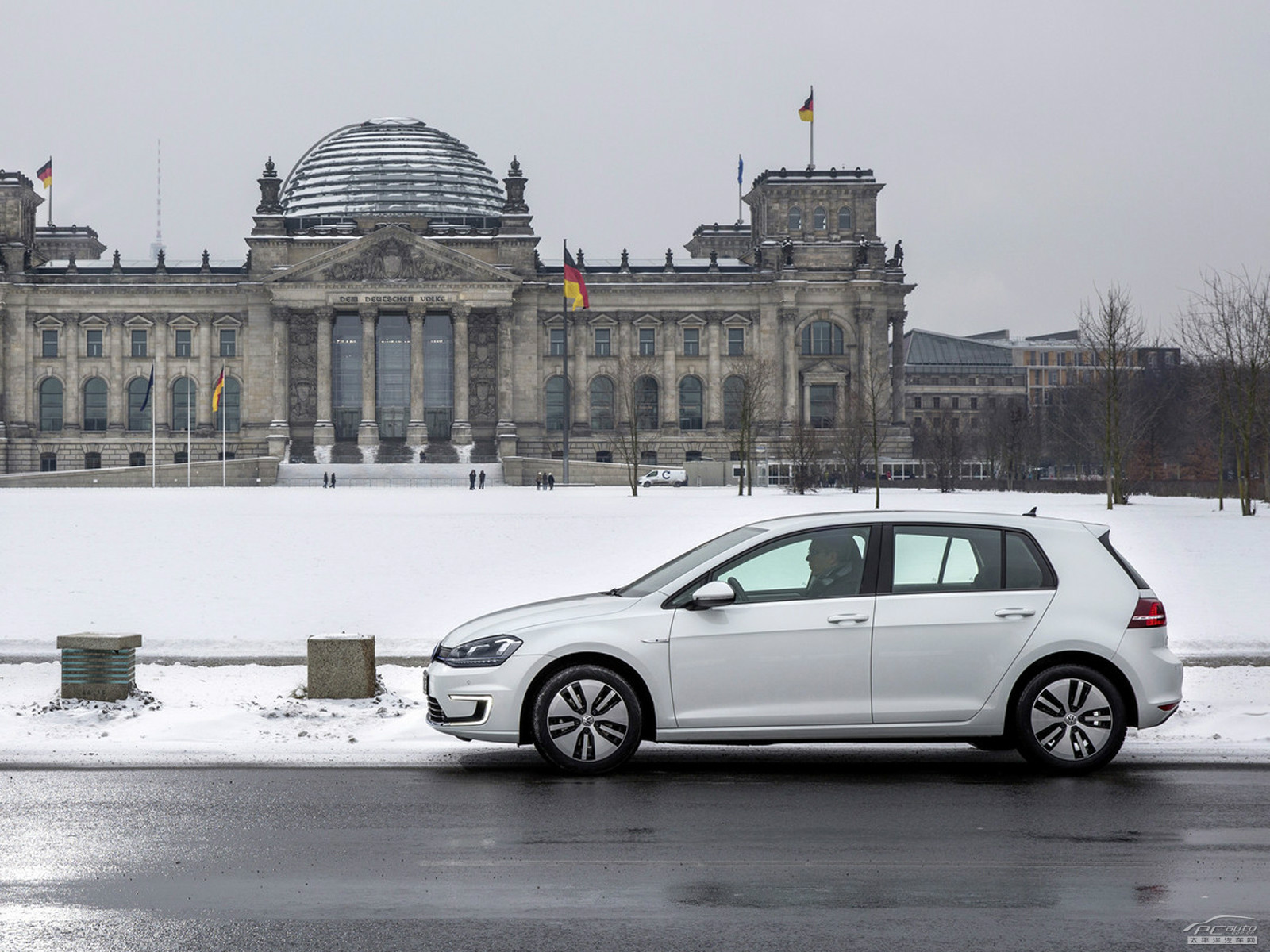 高爾夫新能源(進(jìn)口)外觀高清大圖