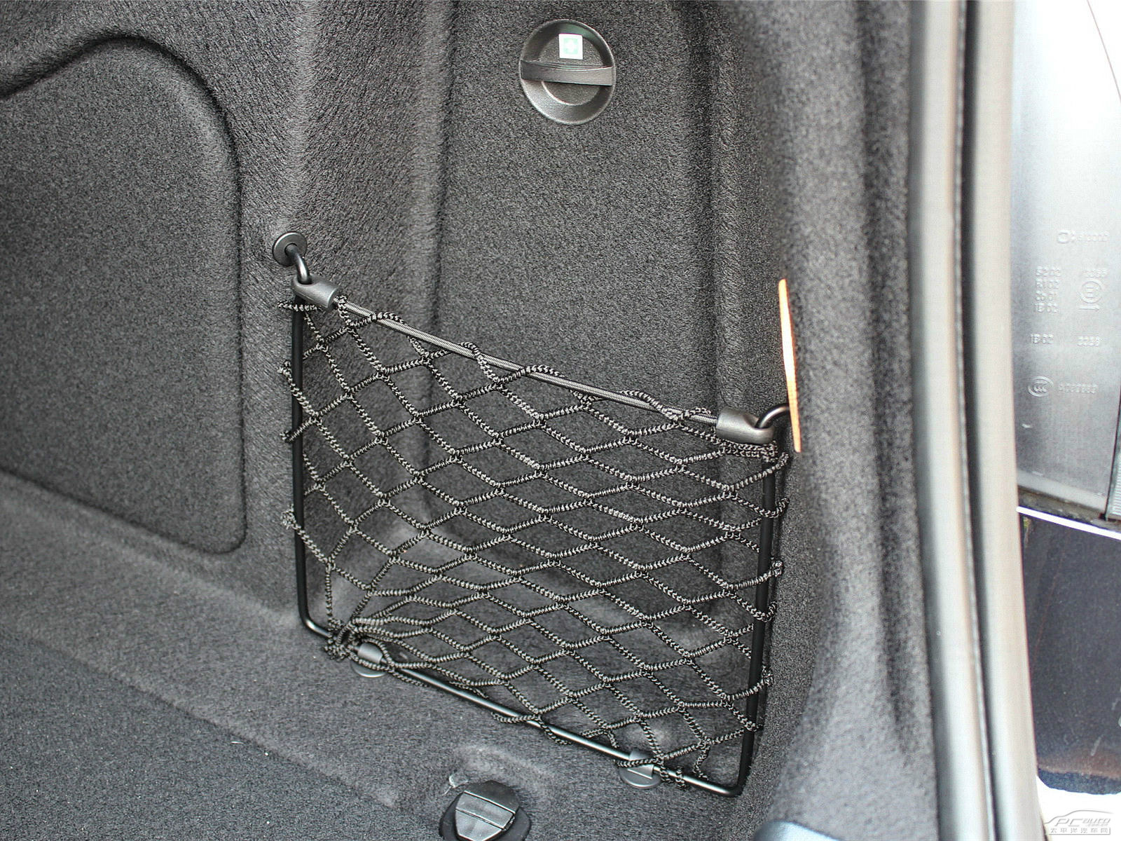 奔馳E級(jí)細(xì)節(jié)高清大圖