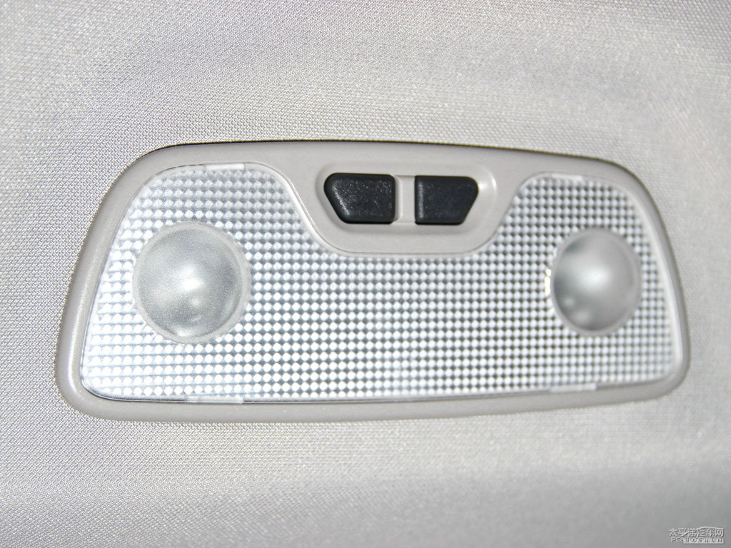 ɫ֠XC60(M(jn))܇(ni)DƬ