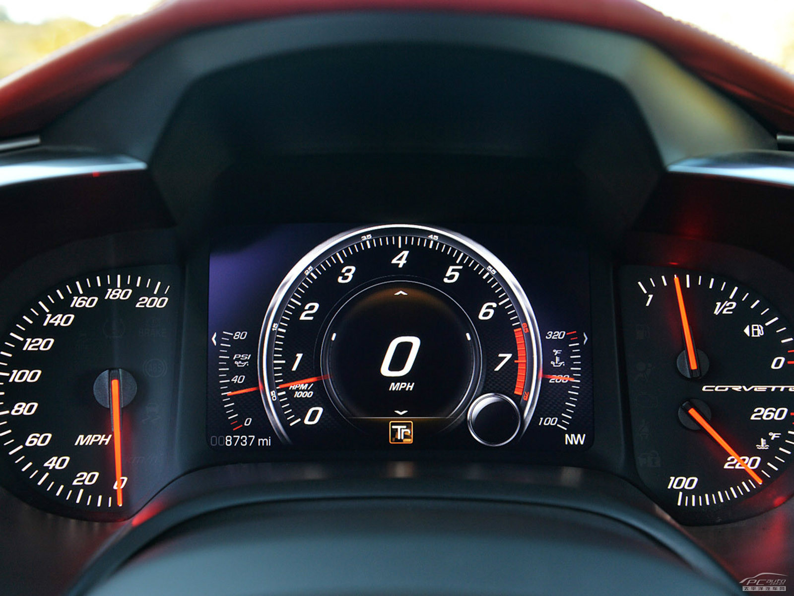 科爾維特內(nèi)飾高清大圖