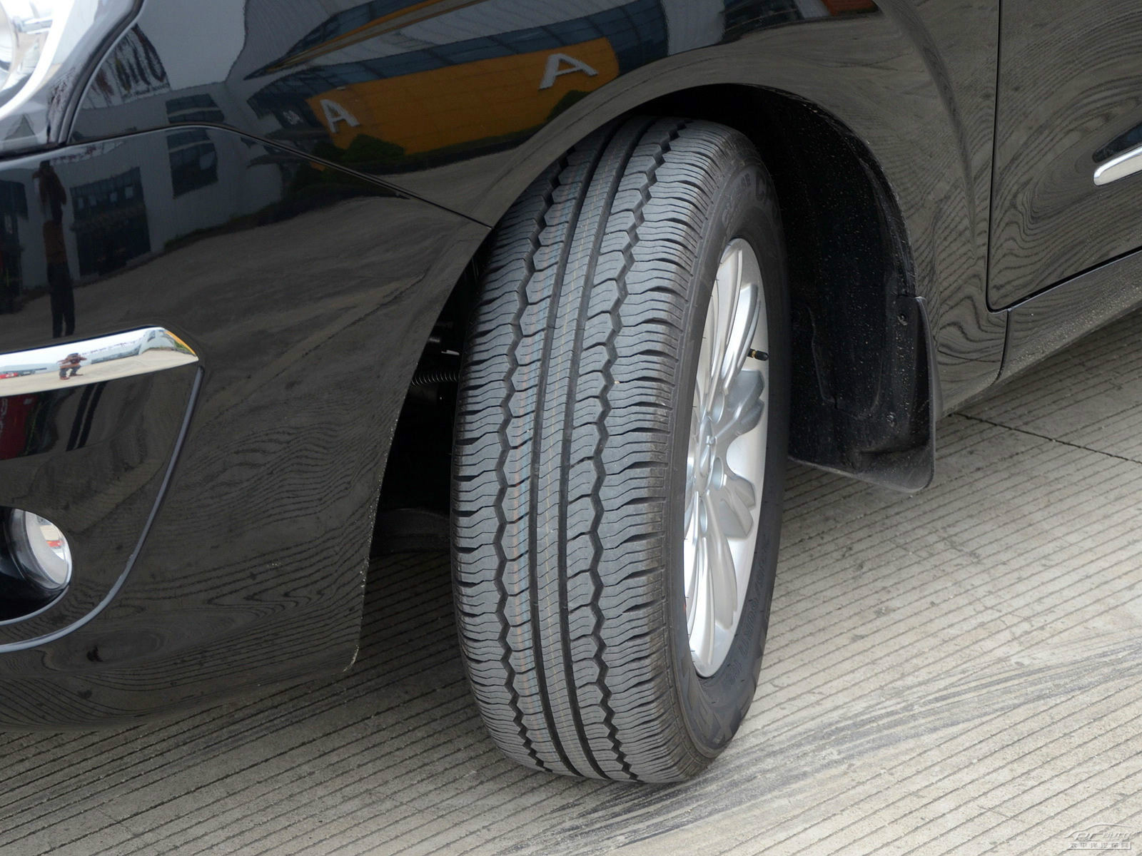 路帝細(xì)節(jié)高清大圖