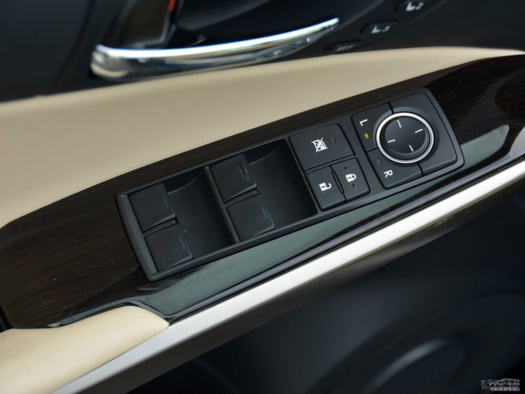 ׿_˹ISп؃(ni)DƬ