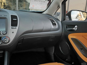 2014款 1.6L 自動Premium 2014款 1.6L 自動Premium