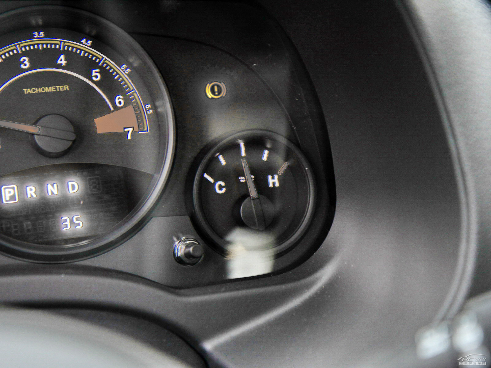 指南者(進(jìn)口)內(nèi)飾高清大圖