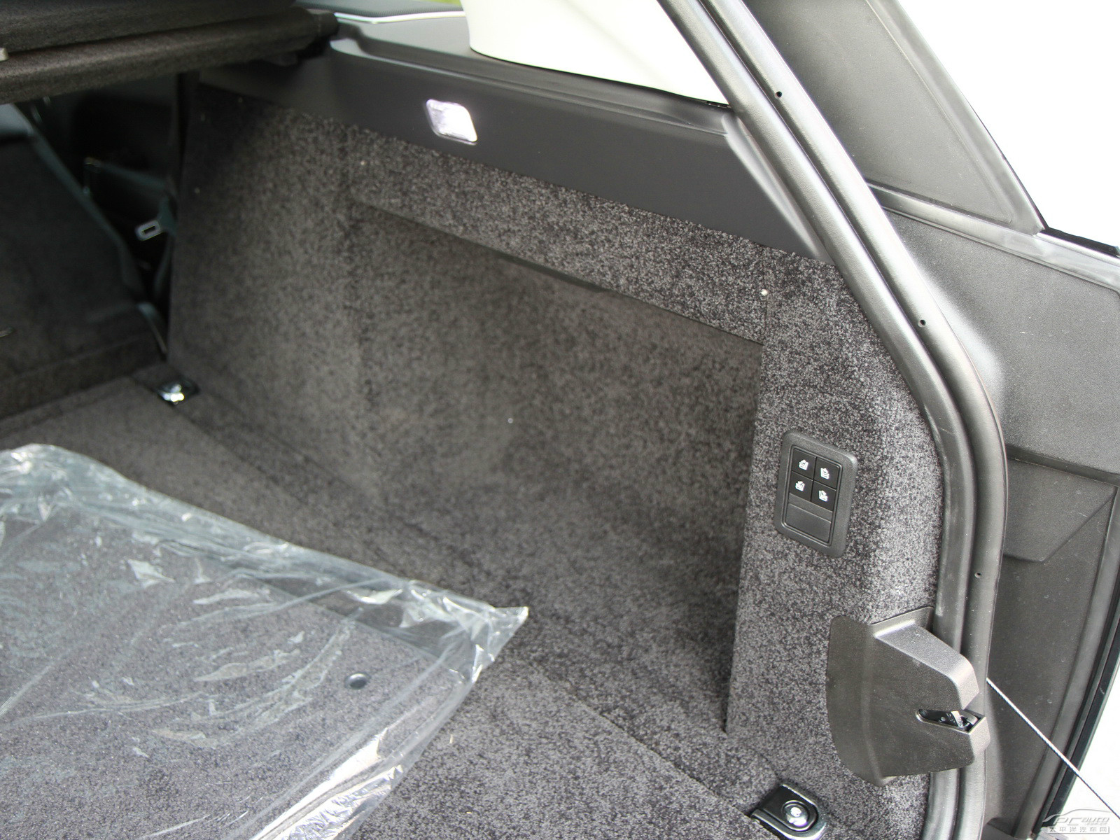 攬勝空間高清大圖