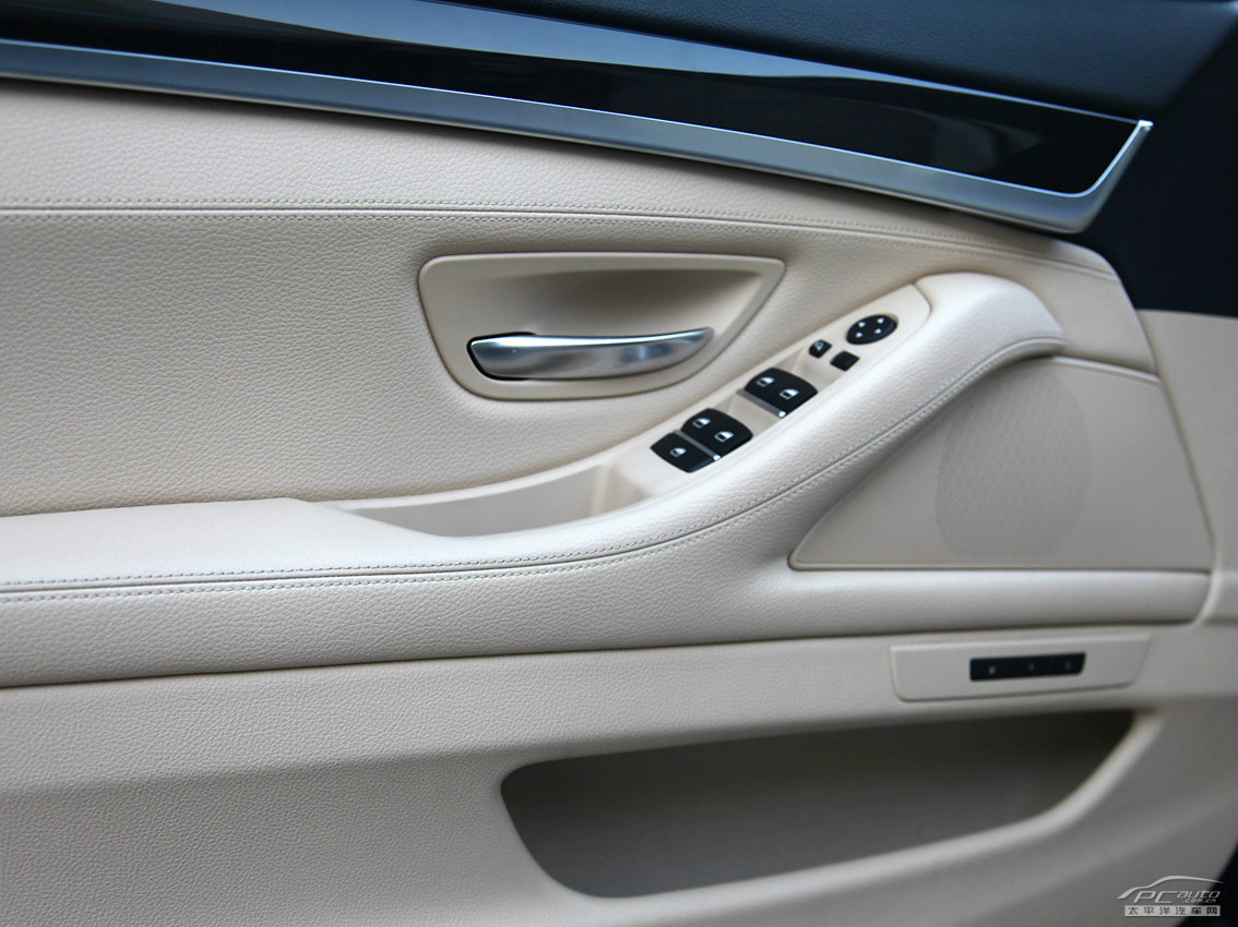 寶馬5系(進口)內(nèi)飾高清大圖