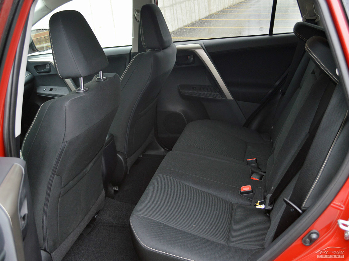 豐田RAV4(海外)空間高清大圖