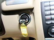 2013款 R 300L 商務(wù)型 2013款 R 300L 商務(wù)型