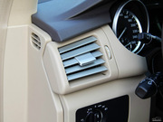 2013款 R 300L 商務(wù)型 2013款 R 300L 商務(wù)型