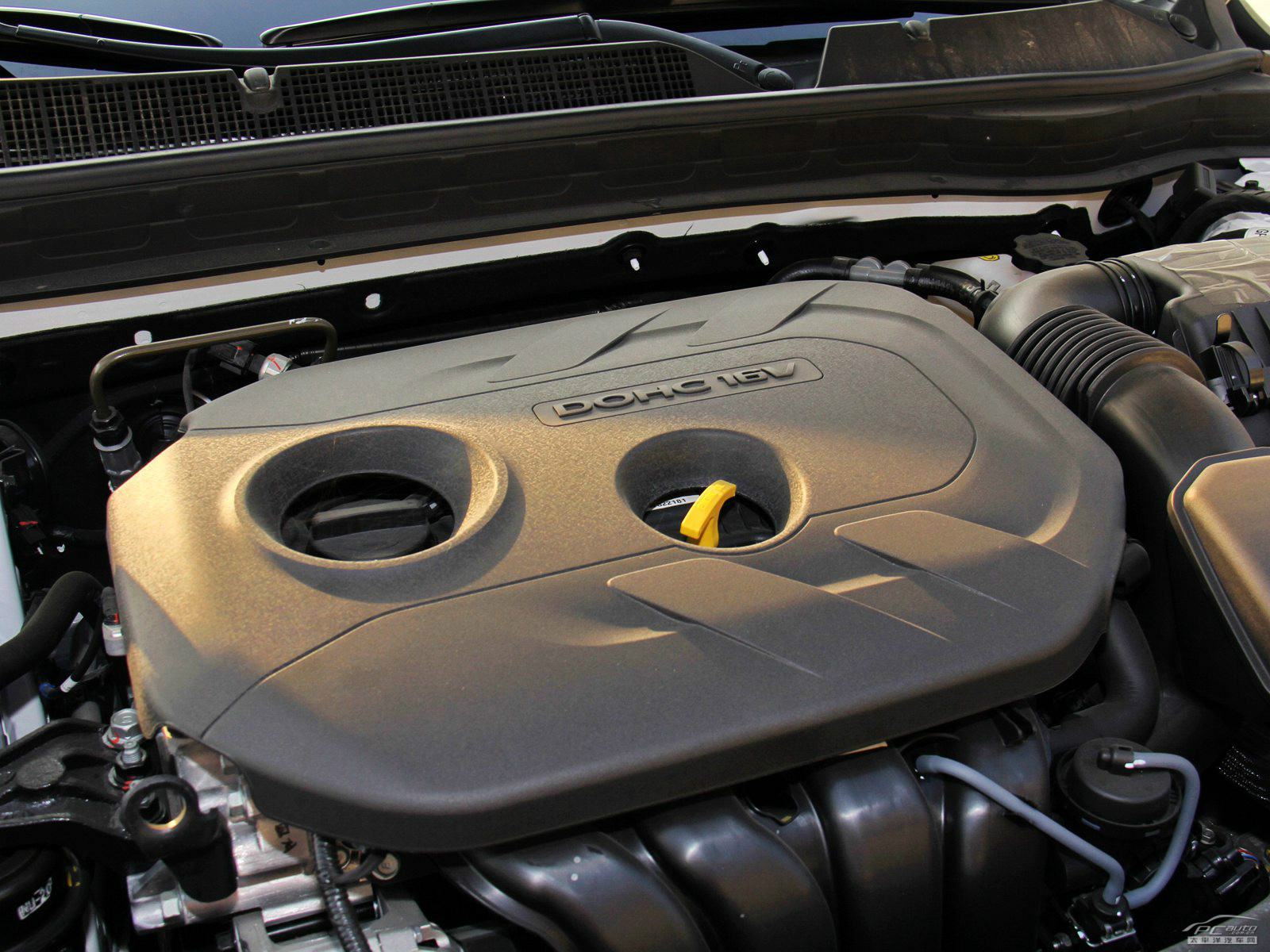 起亞K5凱酷細(xì)節(jié)高清大圖