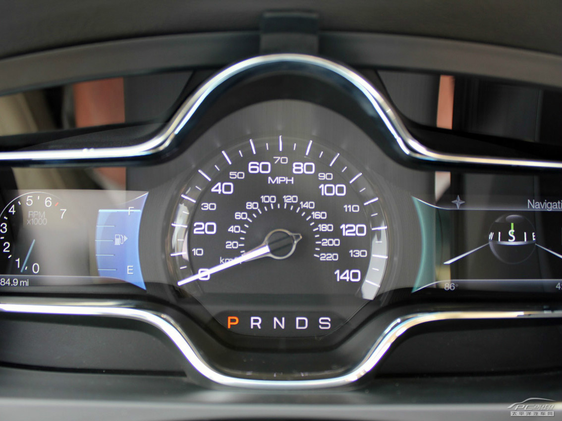 林肯MKS內(nèi)飾高清大圖