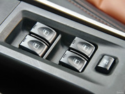 2014款 1.6L 手動智尊型 2014款 1.6L 手動智尊型