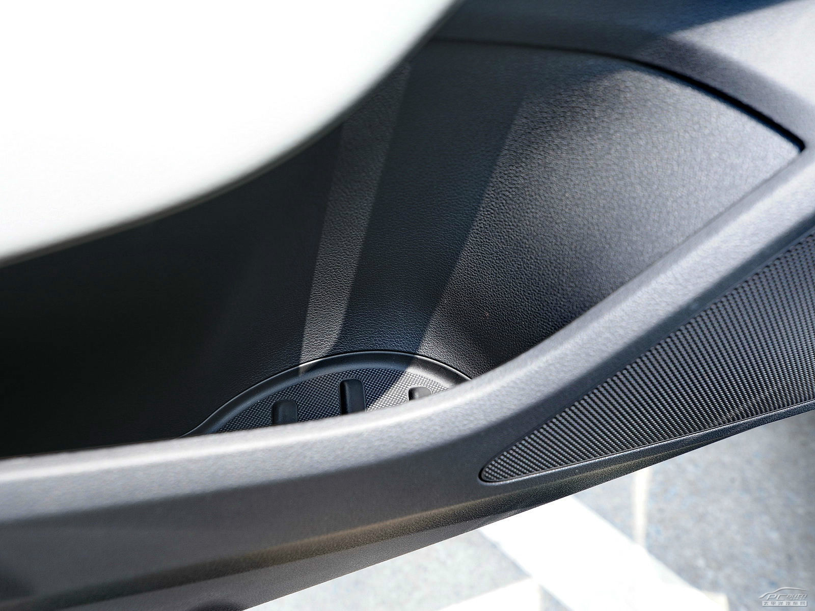 奧迪A3空間高清大圖