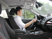 2014款 220i 運(yùn)動(dòng)設(shè)計(jì)套裝