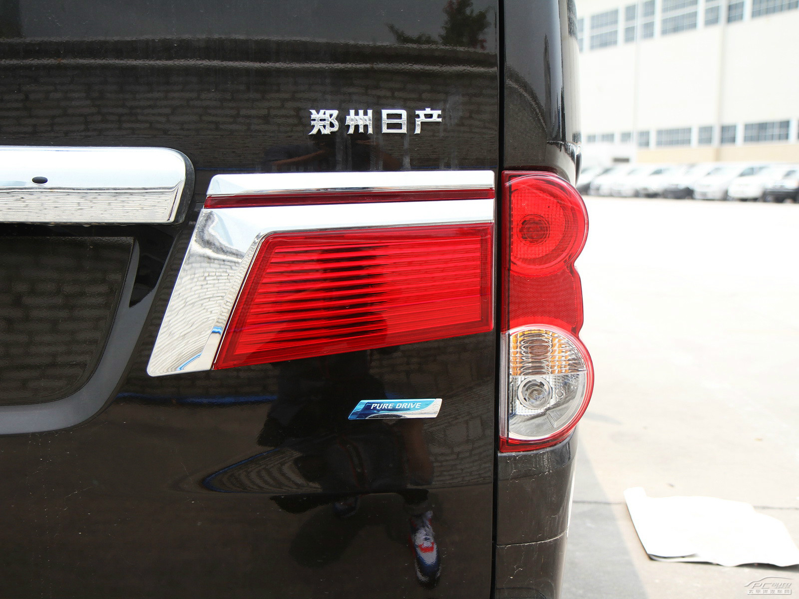 日產(chǎn)NV200外觀高清大圖