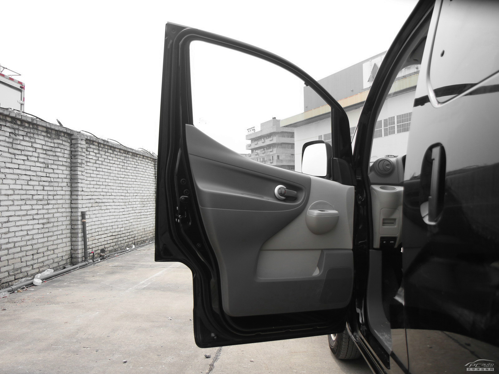 日產(chǎn)NV200內(nèi)飾高清大圖