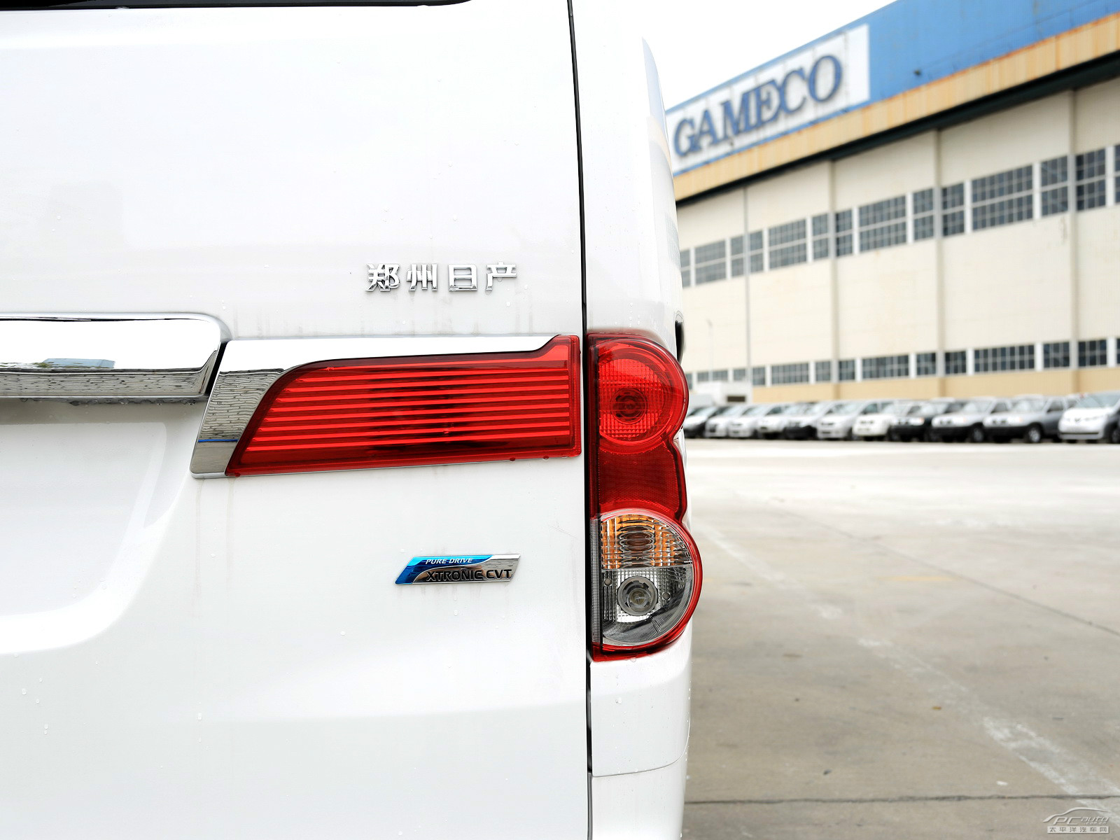 日產(chǎn)NV200外觀高清大圖