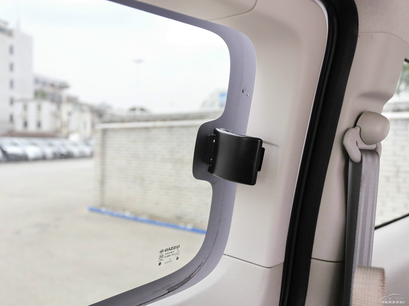 日產(chǎn)NV200內飾高清大圖