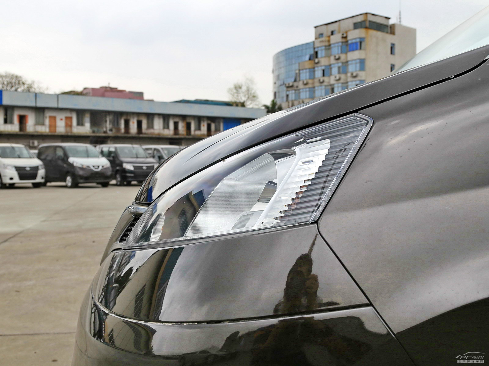 日產(chǎn)NV200外觀高清大圖