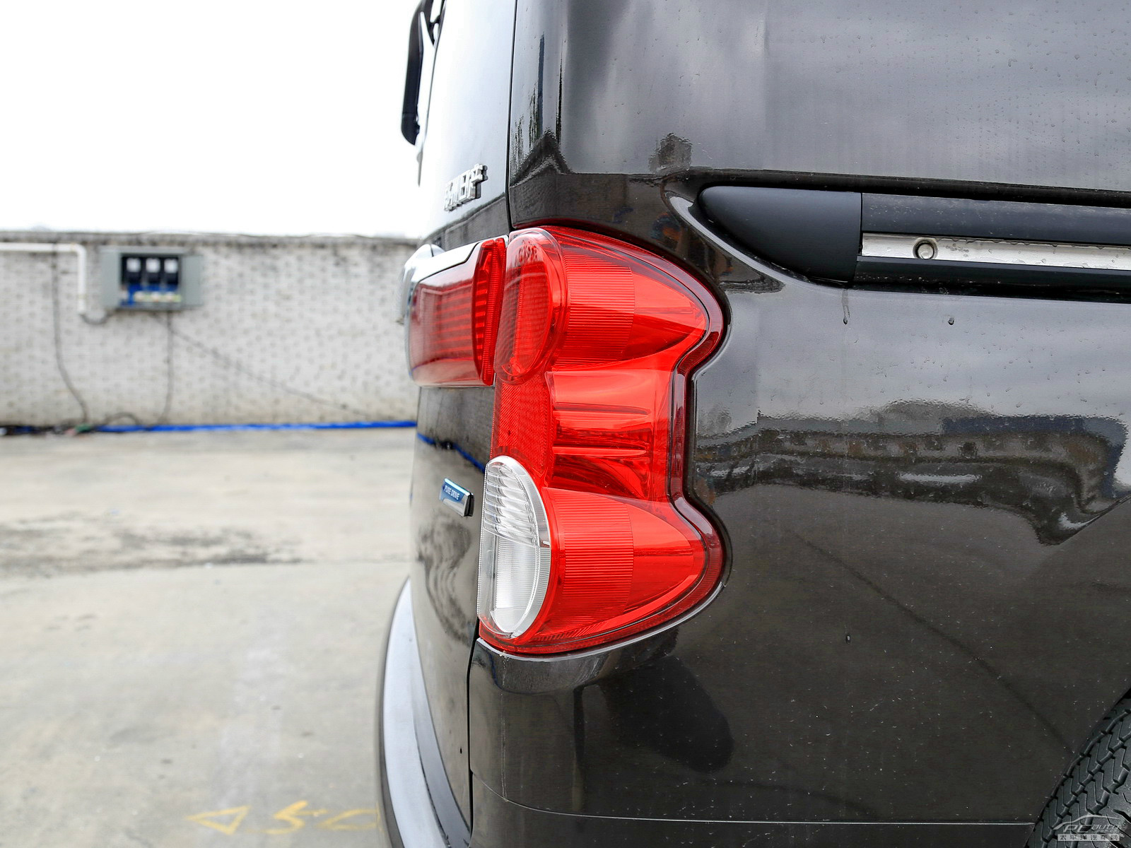 日產(chǎn)NV200外觀高清大圖