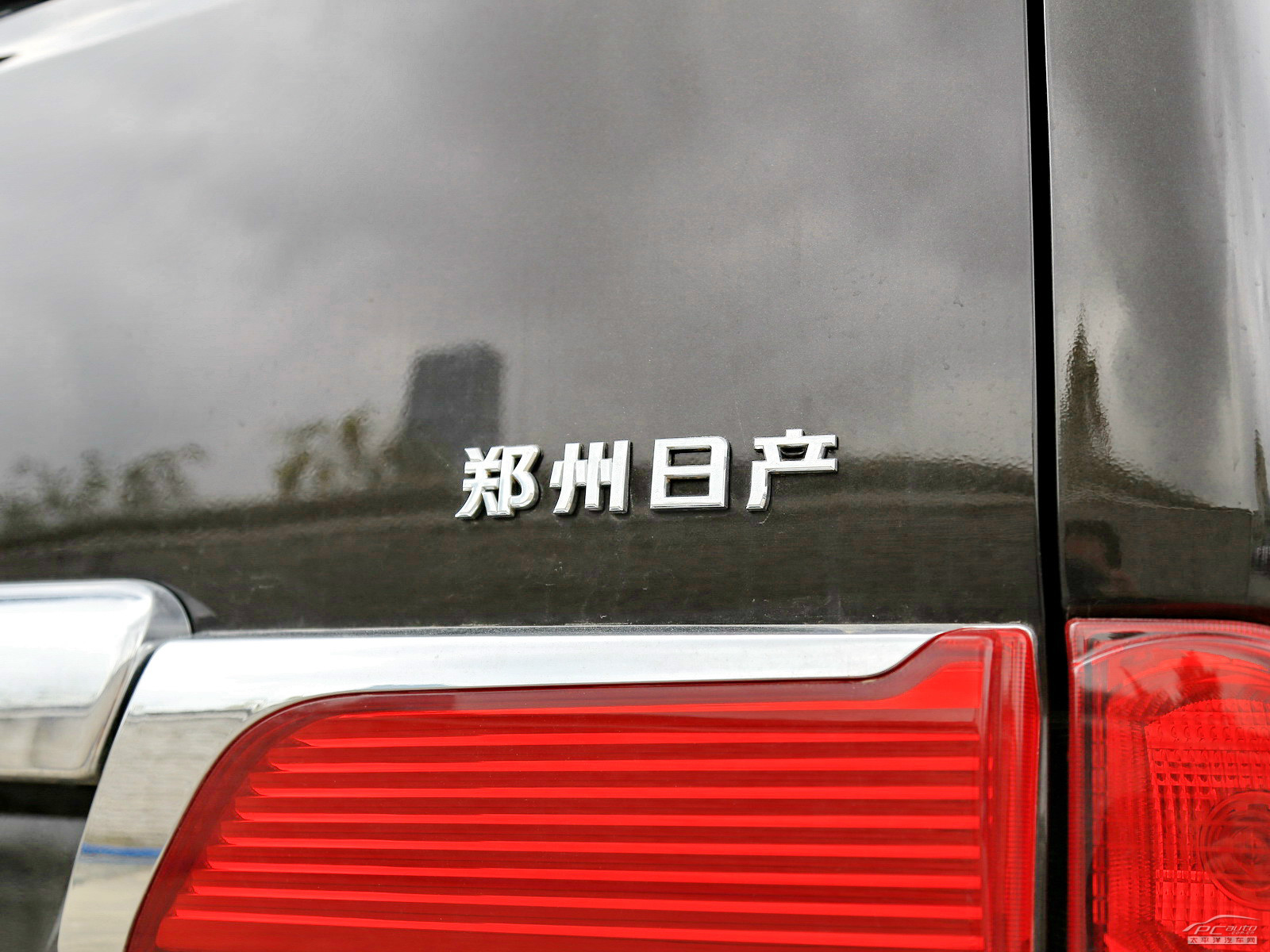 日產(chǎn)NV200外觀高清大圖