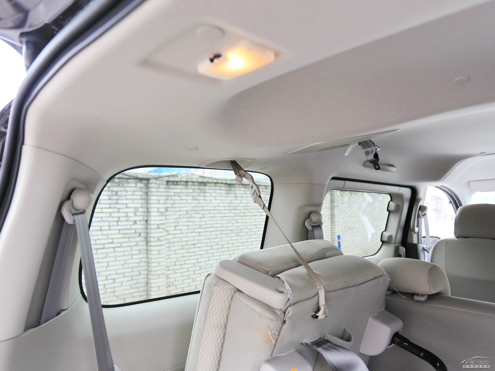 日產(chǎn)NV200內(nèi)飾高清大圖