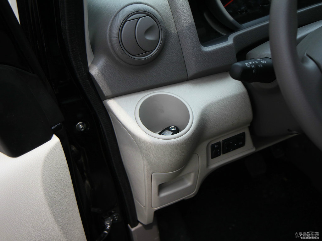 ծa(chn)NV200п؃(ni)DƬ
