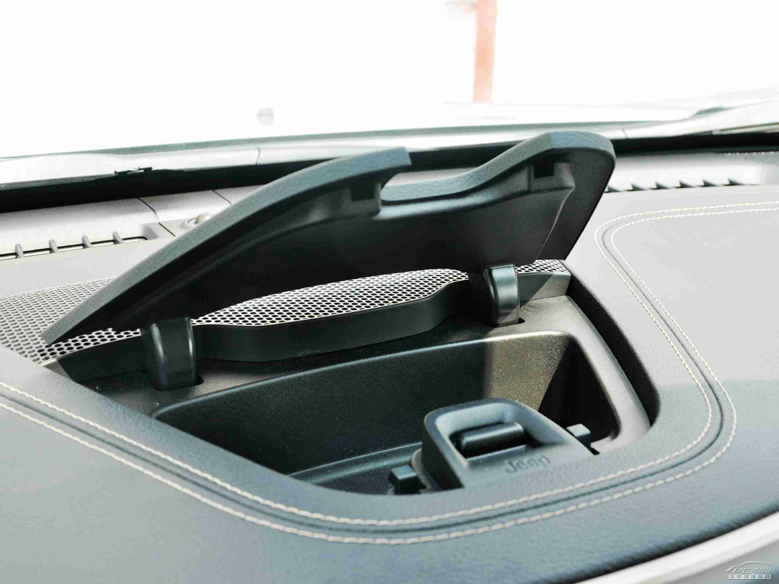 自由光(進(jìn)口)空間高清大圖