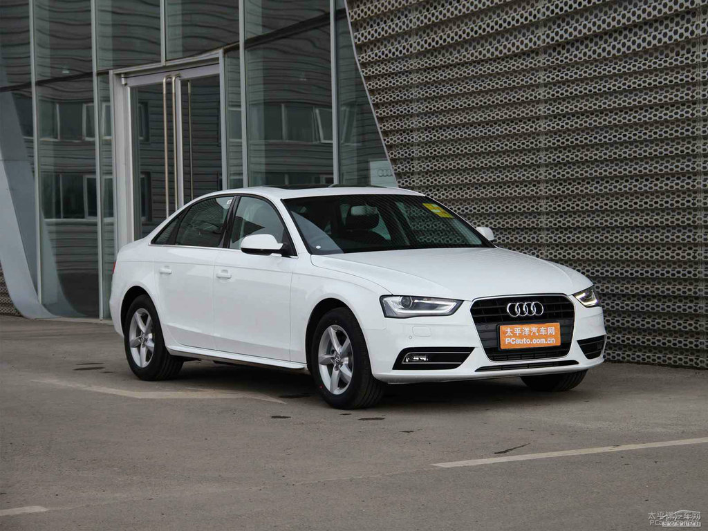 朱鷺白奧迪A4L整車外觀外觀圖片