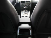 2013款 35TFSI 自動(dòng)舒適型  2013款 35TFSI 自動(dòng)舒適型