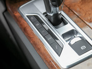 2013 3.0T ˜(Ҏ(gu)܇)