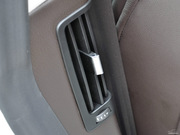 2013款 3.0T 標(biāo)準(zhǔn)型 2013款 3.0T 標(biāo)準(zhǔn)型