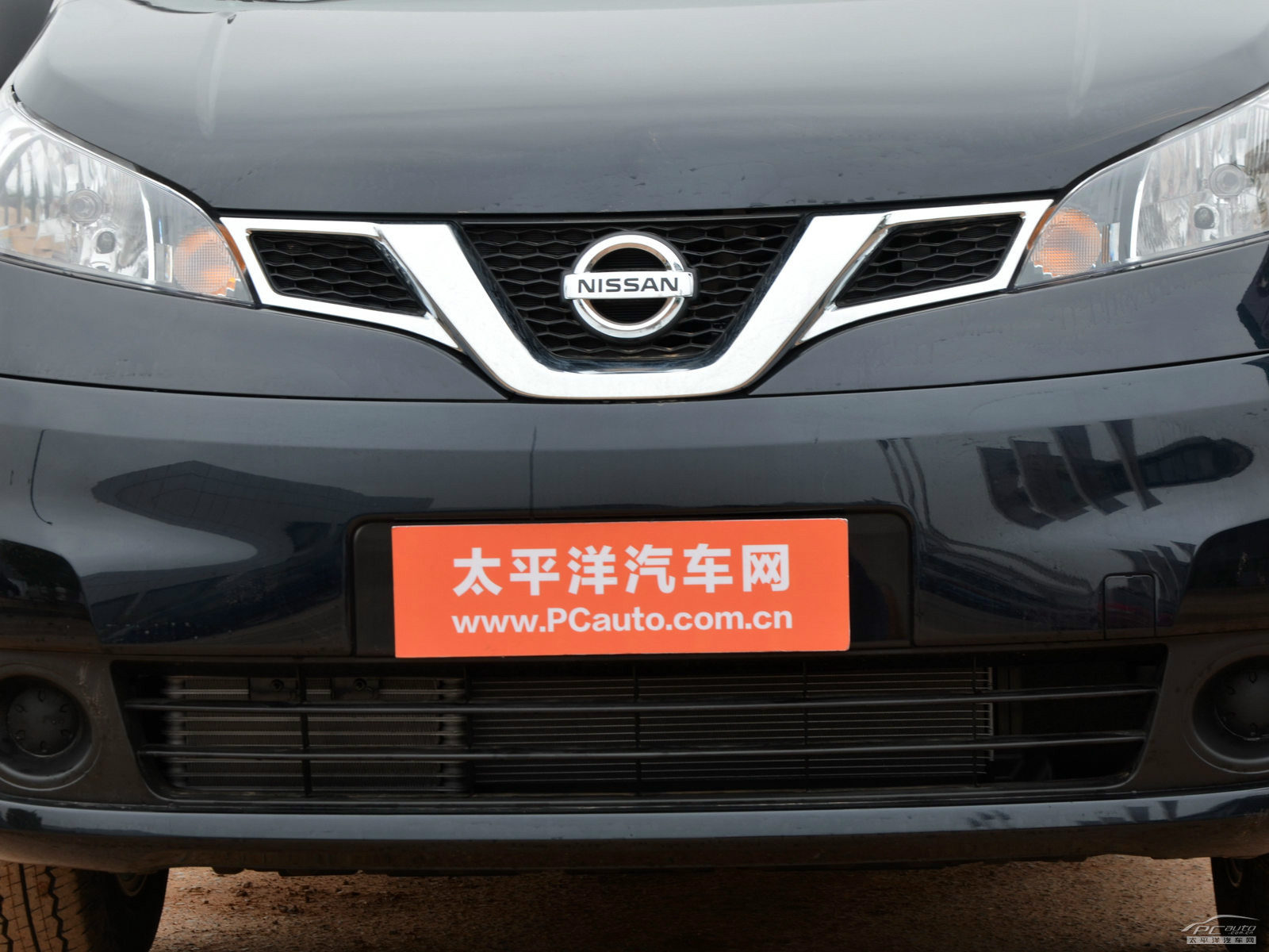 日產NV200外觀高清大圖